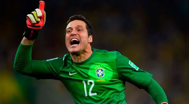 Julio César fue campeón de la Copa Confederaciones 2013. Foto: EFE Julio César fue campeón de la Copa Confederaciones 2013. Foto: EFE