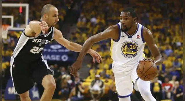 Manu Ginóbili (San Antonio Spurs) y Kevin Durant (Golden State Warriors) volverán a verse las caras por los Playoffs de la NBA. Foto: AP