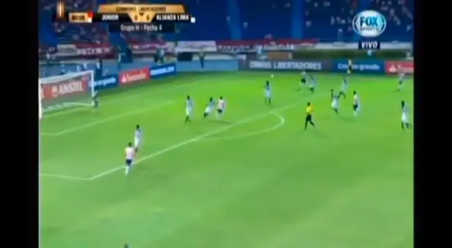 El atacante de Junior de Barranquilla, Luis Ruiz, abrió la cuenta en el marcador frente Alianza Lima en el estadio ‘Metropolitano’. El atacante de Junior de Barranquilla, Luis Ruiz, abrió la cuenta en el marcador frente Alianza Lima en el estadio ‘Metropolitano’.