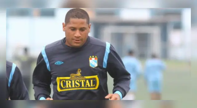José Shoro de jugar en Sporting Cristal a estar en este insólito equipo de la Superliga Profesional de Fútbol 7 José Shoro de jugar en Sporting Cristal a estar en este insólito equipo de la Superliga Profesional de Fútbol 7