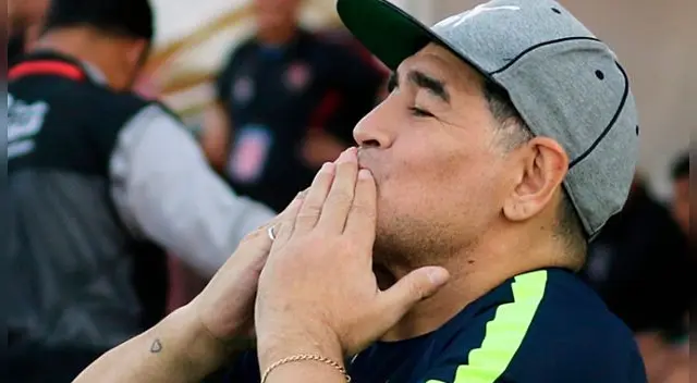 Diego Maradona dejó de ser entrenador del Al-Fujairah de la Segunda División de Emiratos Árabes Unidos tras no ascender a la máxima categoría.