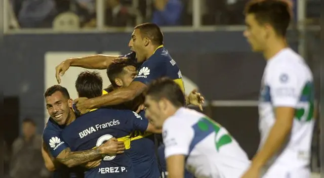 Boca Juniors es bicampeón de la Superliga Argentina. Boca Juniors es bicampeón de la Superliga Argentina.