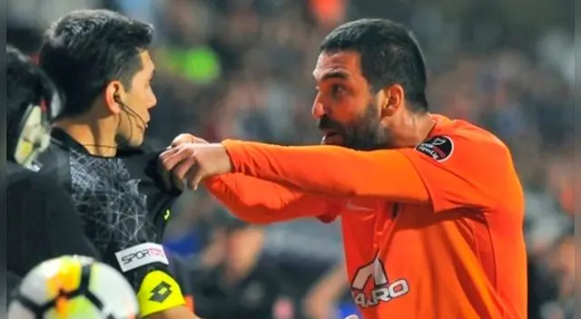 Arda Turan fue duramente castigado por agresión al árbitro. Arda Turan fue duramente castigado por agresión al árbitro.