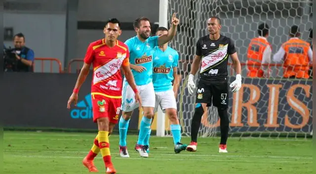Sporting Cristal venció 1-0 a Sport Huancayo y se coronó campeón del Torneo de Verano Sporting Cristal venció 1-0 a Sport Huancayo y se coronó campeón del Torneo de Verano
