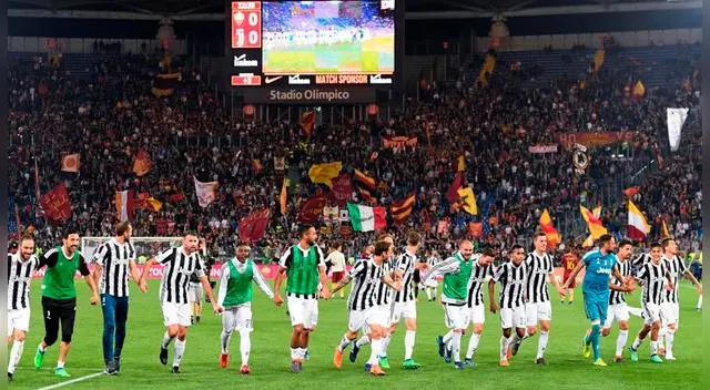 Juventus salió campeón por séptima vez consecutiva de la Serie A italiana tras iguala 0-0 frente a su par de la AS Roma en el Estadio 'Olímpico'. Juventus salió campeón por séptima vez consecutiva de la Serie A italiana tras iguala 0-0 frente a su par de la AS Roma en el Estadio 'Olímpico'.