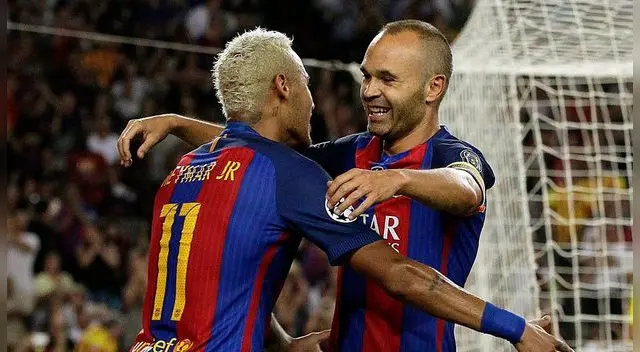 Neymar y Andrés Iniesta jugaron juntos en Barcelona. Foto: EFE Neymar y Andrés Iniesta jugaron juntos en Barcelona. Foto: EFE
