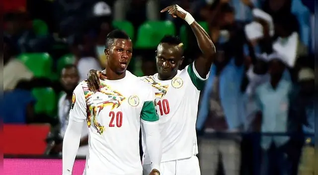 Keita Baldé y Sadio Mané celebran un gol de Senegal. Keita Baldé y Sadio Mané celebran un gol de Senegal.