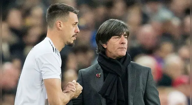 Joachim Löw dejó fuera del Mundial al delantero del Bayern Múnich. Sandro Wagner reaccionó y renunció a su "sele". 