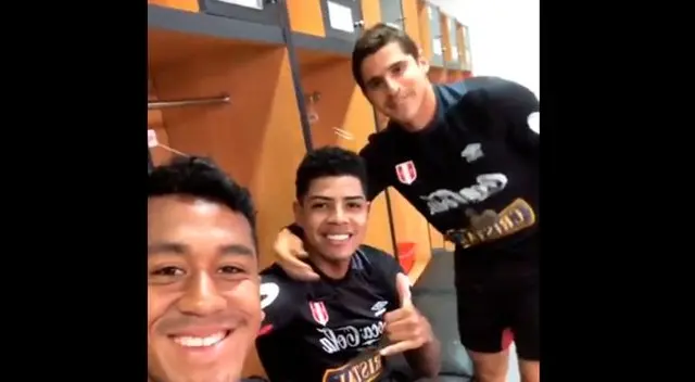Renato Tapia suma 29 partidos disputados con la equipación de la Selección absoluta de Perú. Renato Tapia suma 29 partidos disputados con la equipación de la Selección absoluta de Perú.