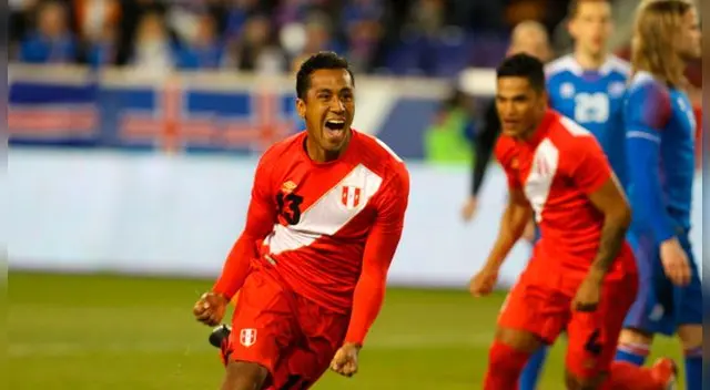 Renato Tapia es titular indiscutible en el esquema de Ricardo Gareca. Renato Tapia es titular indiscutible en el esquema de Ricardo Gareca.