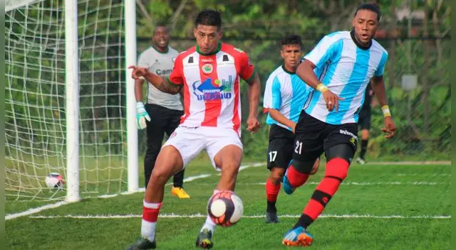 Deportivo Coopsol jugó con camisetas de la selección Argentina. Foto: ADFP- SD