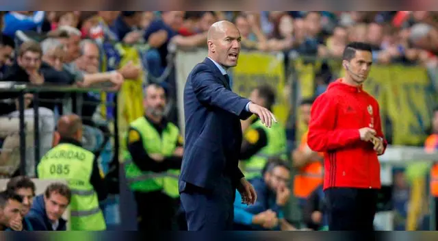 Zinedine Zidane se refirió a la actuación que tuvo su hijo bajo los tres palos. Zinedine Zidane se refirió a la actuación que tuvo su hijo bajo los tres palos.