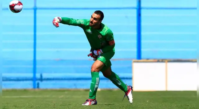 Selección Peruana: José Carvallo el convocado sin minutos en las Eliminatorias Selección Peruana: José Carvallo el convocado sin minutos en las Eliminatorias