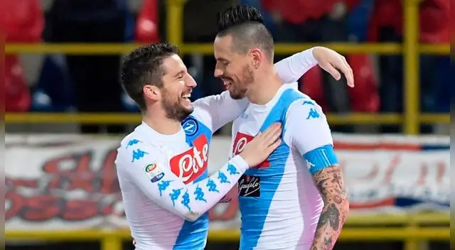 Mertens y Hamsik conforman una dupla letal en el Napoli. Mertens y Hamsik conforman una dupla letal en el Napoli.