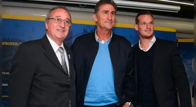 Twitter: Rosario Central presentó oficialmente a Edgardo Bauza como su nuevo DT.