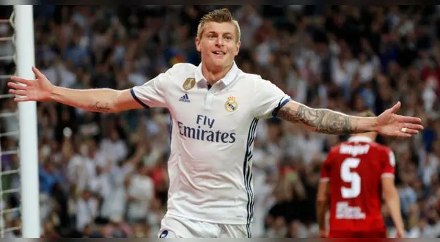 Toni Kroos calentó la final de este sábado frente al Liverpool.