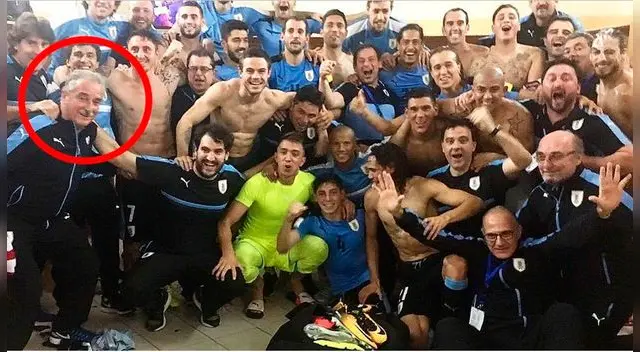 Integrante de Uruguay es despedido por torturar gente en el pasado. Integrante de Uruguay es despedido por torturar gente en el pasado.