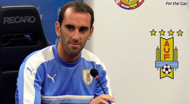 Diego Godín comentó el motivo del apoyo a Paolo Guerrero. Diego Godín comentó el motivo del apoyo a Paolo Guerrero.