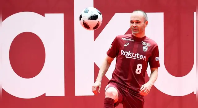 Andrés Iniesta fue presentado en su nuevo equipo en Japón. Andrés Iniesta fue presentado en su nuevo equipo en Japón.