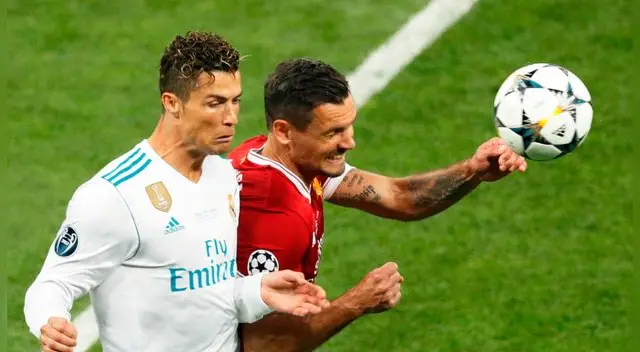 Cristiano Ronaldo luchando un balón en la final de la Champions League ante Liverpool. Foto: EFE Cristiano Ronaldo luchando un balón en la final de la Champions League ante Liverpool. Foto: EFE