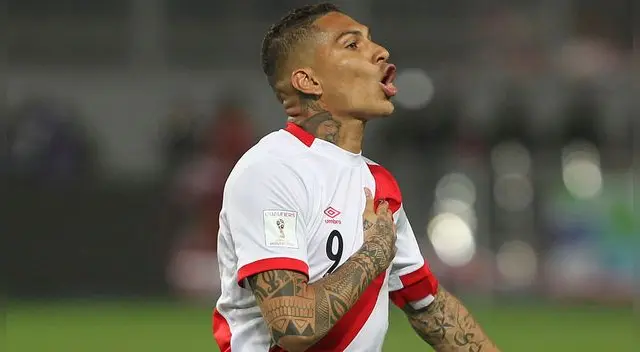 Paolo Guerrero suma 32 anotaciones con la casaquilla de la Selección Peruana de fútbol. Paolo Guerrero suma 32 anotaciones con la casaquilla de la Selección Peruana de fútbol.