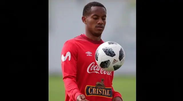 André Carrillo, volante del Watford de Inglaterra André Carrillo, volante del Watford de Inglaterra