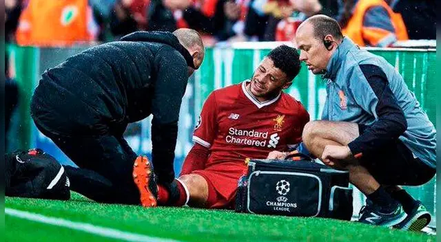 Alex Oxlade-Chamberlain jugó 7 partidos con el Liverpool y anotó 2 goles en la Champions League 2017-18. Alex Oxlade-Chamberlain jugó 7 partidos con el Liverpool y anotó 2 goles en la Champions League 2017-18.