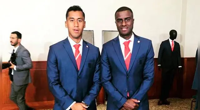 Renato Tapia suma 29 partidos con la camiseta de la Selección Peruana de fútbol. Renato Tapia suma 29 partidos con la camiseta de la Selección Peruana de fútbol.