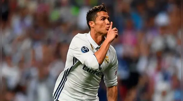 Cristiano Ronaldo molesto con Florentino porque no cumplen con él. Cristiano Ronaldo molesto con Florentino porque no cumplen con él.