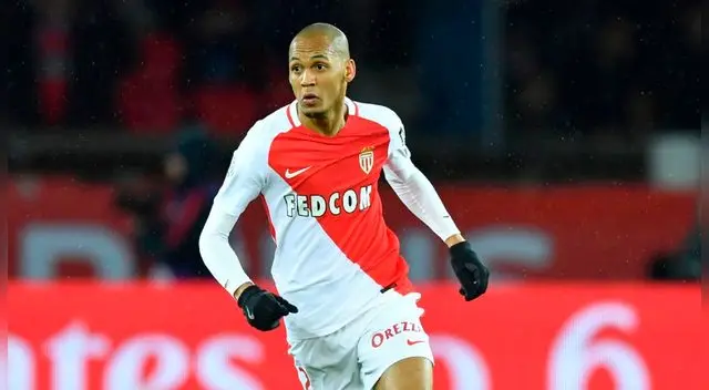 Fabinho se convirtió en el flamante refuerzo del Liverpool. Fabinho se convirtió en el flamante refuerzo del Liverpool.