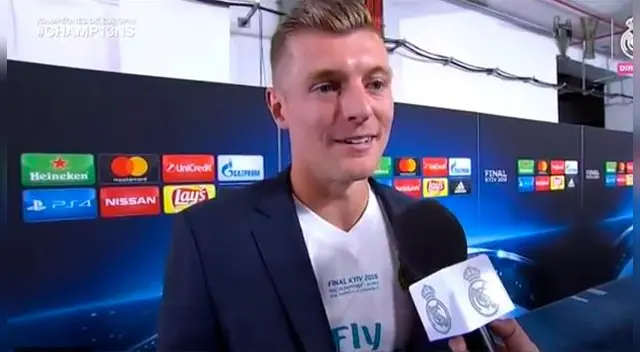 Toni Kroos sorprende a todos hablando español a la perfección Toni Kroos sorprende a todos hablando español a la perfección