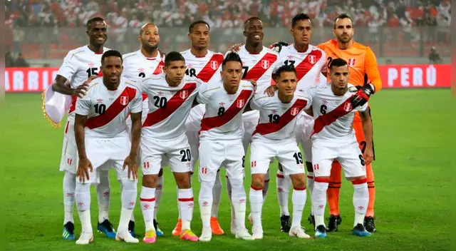 La Selección Peruana abordó avión rumbo a Europa. La Selección Peruana abordó avión rumbo a Europa.