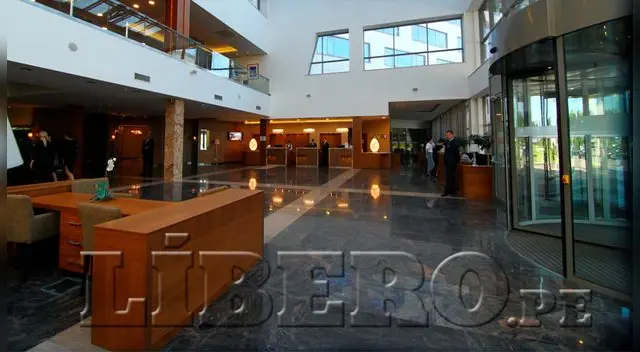 Otro mundo. El lobby y recepción se llevan las palmas. 