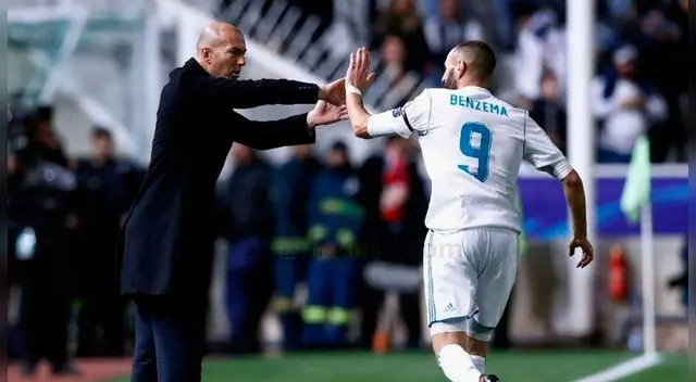 Karim Benzema se despide de Zinedine Zidane. Karim Benzema se despide de Zinedine Zidane.