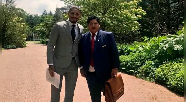 Paolo Guerrero y Edwin Oviedo se quedaron en Suiza tras la reunión con Gianni Infantino. | Foto: @TuFPF.