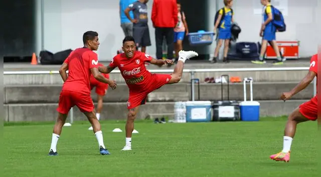 Christian Cueva convirtió 5 tantos en el Rayo Vallecano cuando disputó la 3ra división. Christian Cueva convirtió 5 tantos en el Rayo Vallecano cuando disputó la 3ra división.