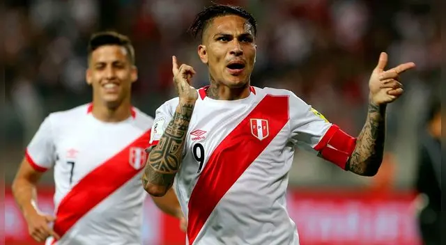 Paolo Guerrero es el llamado a ser el héroe de la 'bicolor' en el Mundial. Paolo Guerrero es el llamado a ser el héroe de la 'bicolor' en el Mundial.