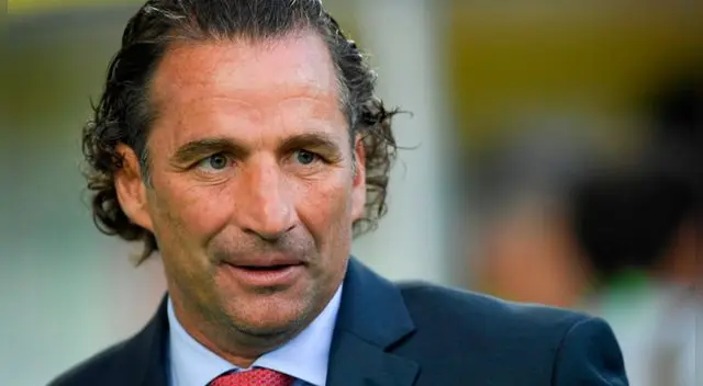 Juan Antonio Pizzi suma 1 título internacional en su palmarés (Chile - Copa América Centenario 2015).