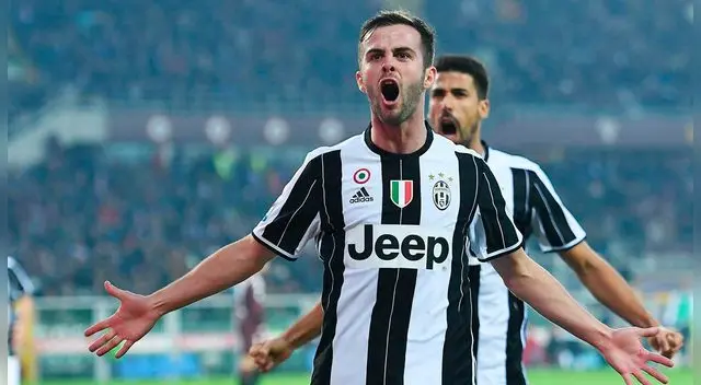 Miralem Pjanic podría jugar en el Manchester City la próxima temporada. Foto: EFE Miralem Pjanic podría jugar en el Manchester City la próxima temporada. Foto: EFE