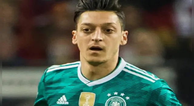 El futbolista alemán, Mesut Özil, suma 2 anotaciones en Copas del Mundo.