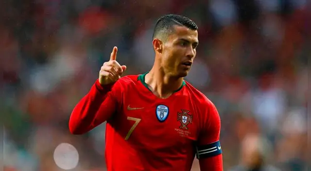Hijo de Cristiano Ronaldo demostró su talento con el balón.