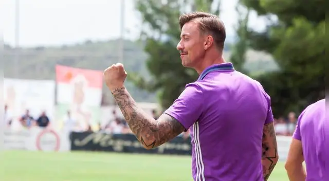 Guti será el reemplazo de Zinedine Zidane. Guti será el reemplazo de Zinedine Zidane.
