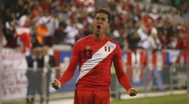 Renato Tapia es el llamado a anular a Christian Eriksen.