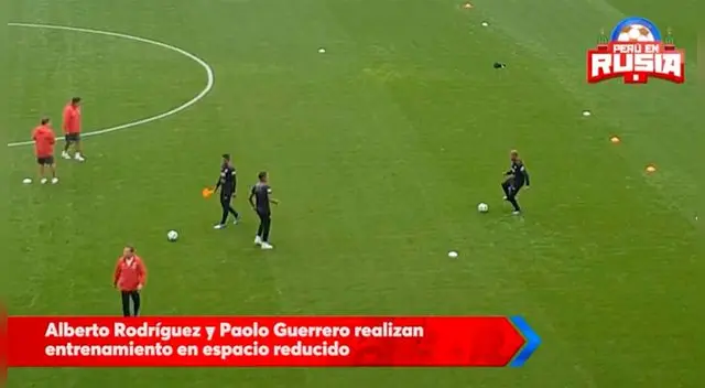 Paolo Guerrero y Alberto Rodríguez realizan entrenamiento en espacio reducido