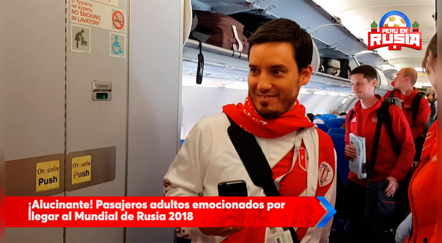 Rusia 2018: Hinchas de la Selección Peruana de Fútbol festejan en el avión a Moscú Rusia 2018: Hinchas de la Selección Peruana de Fútbol festejan en el avión a Moscú