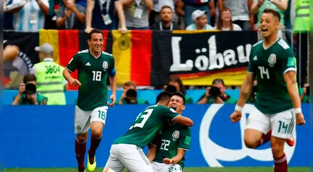 Hirving Lozano rompió la paridad a los 35' del primer tiempo. Hirving Lozano rompió la paridad a los 35' del primer tiempo.