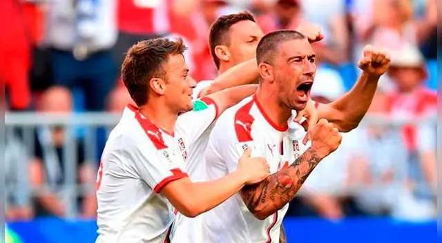 Serbia venció de forma increíble, con un tremendo golazo de Kolarov. Serbia venció de forma increíble, con un tremendo golazo de Kolarov.