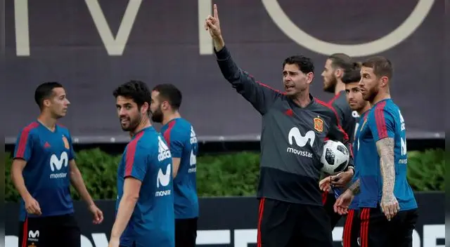 Hierro lamentó error del golero español ante Portugal. 
