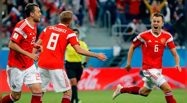 Rusia es el primer clasificado a octavos de final en el Mundial de Rusia 2018. Rusia es el primer clasificado a octavos de final en el Mundial de Rusia 2018.