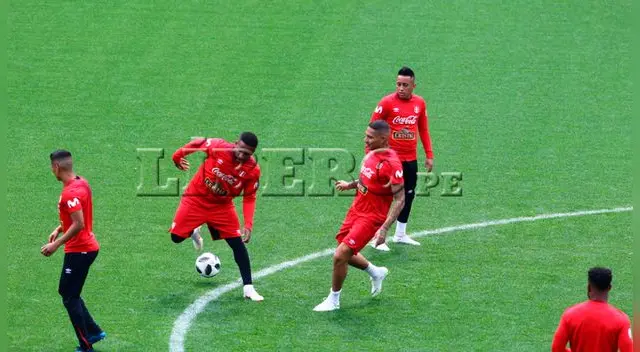 Selección peruana cumplió último entrenamiento antes de viajar a Ekaterimburgo. Foto: Hugo Díaz